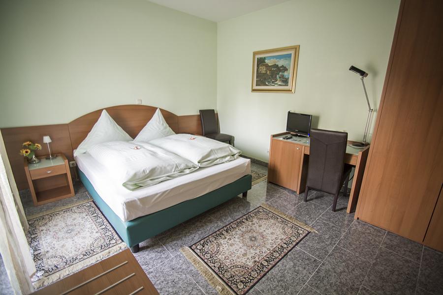 Hotel & Restaurant Garda Darmstadt Habitación foto